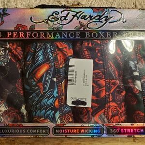 ED HARDY Performance  Boxer Briefs, 4 Pack, Size Large, NEW!!